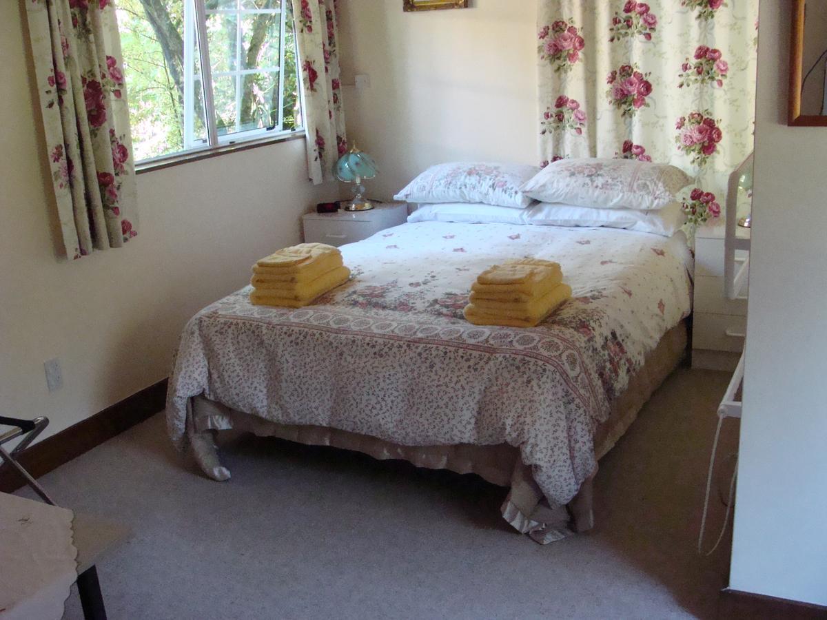 Tranquility Homestay Bed & Breakfast Upper Hutt Exteriör bild